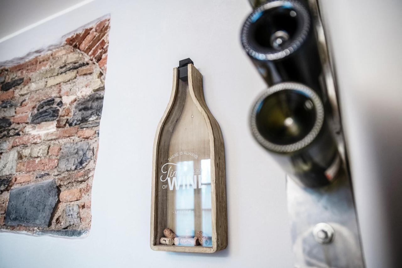 Wine House - The House Of Travelers Appartement